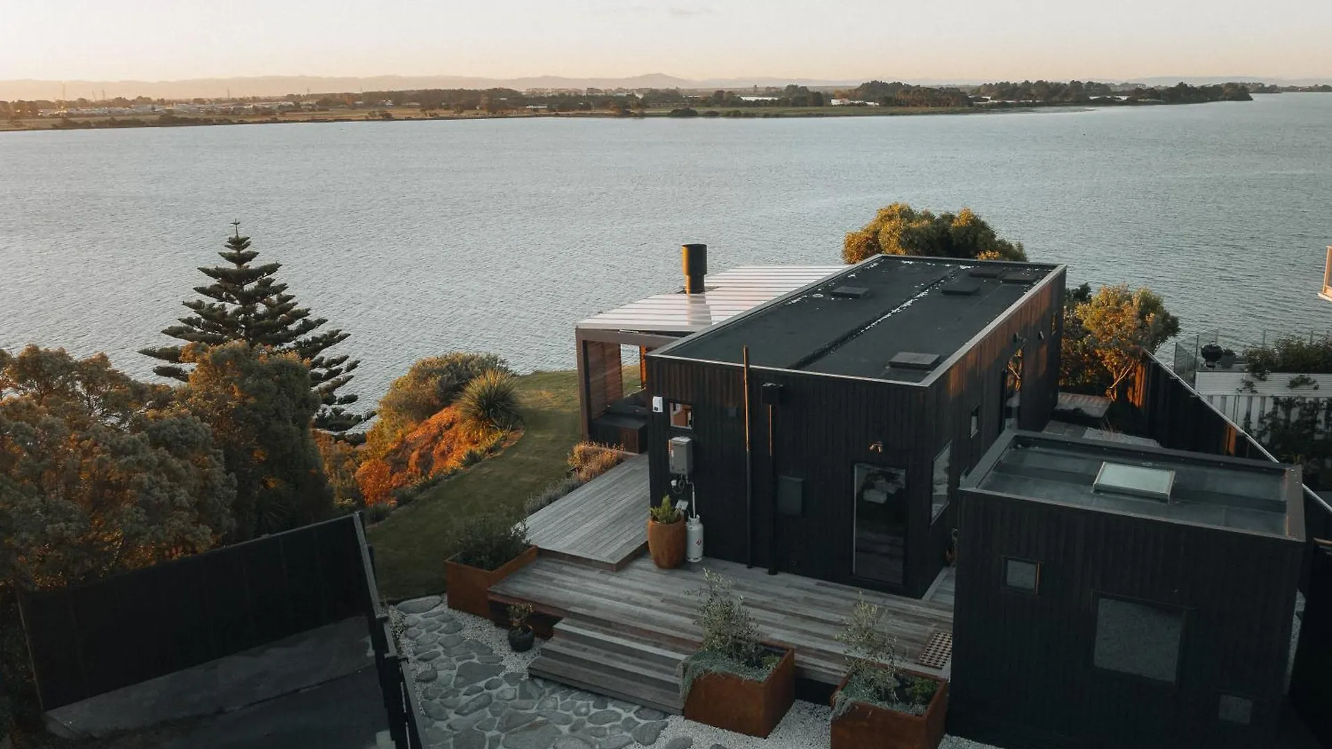 別荘 Black Hut Eco Retreat クライストチャーチ